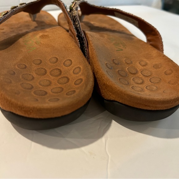 VIONIC Women Florianna Sandal, Sz 8 Cork Beaded Flip Flops - Picture 7 of 8